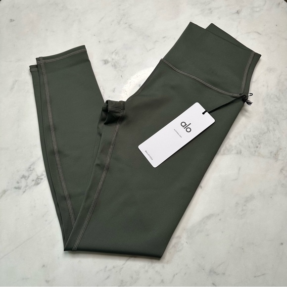Alo Yoga 7/8 High Waist Airlift Legging - Dark Cactus